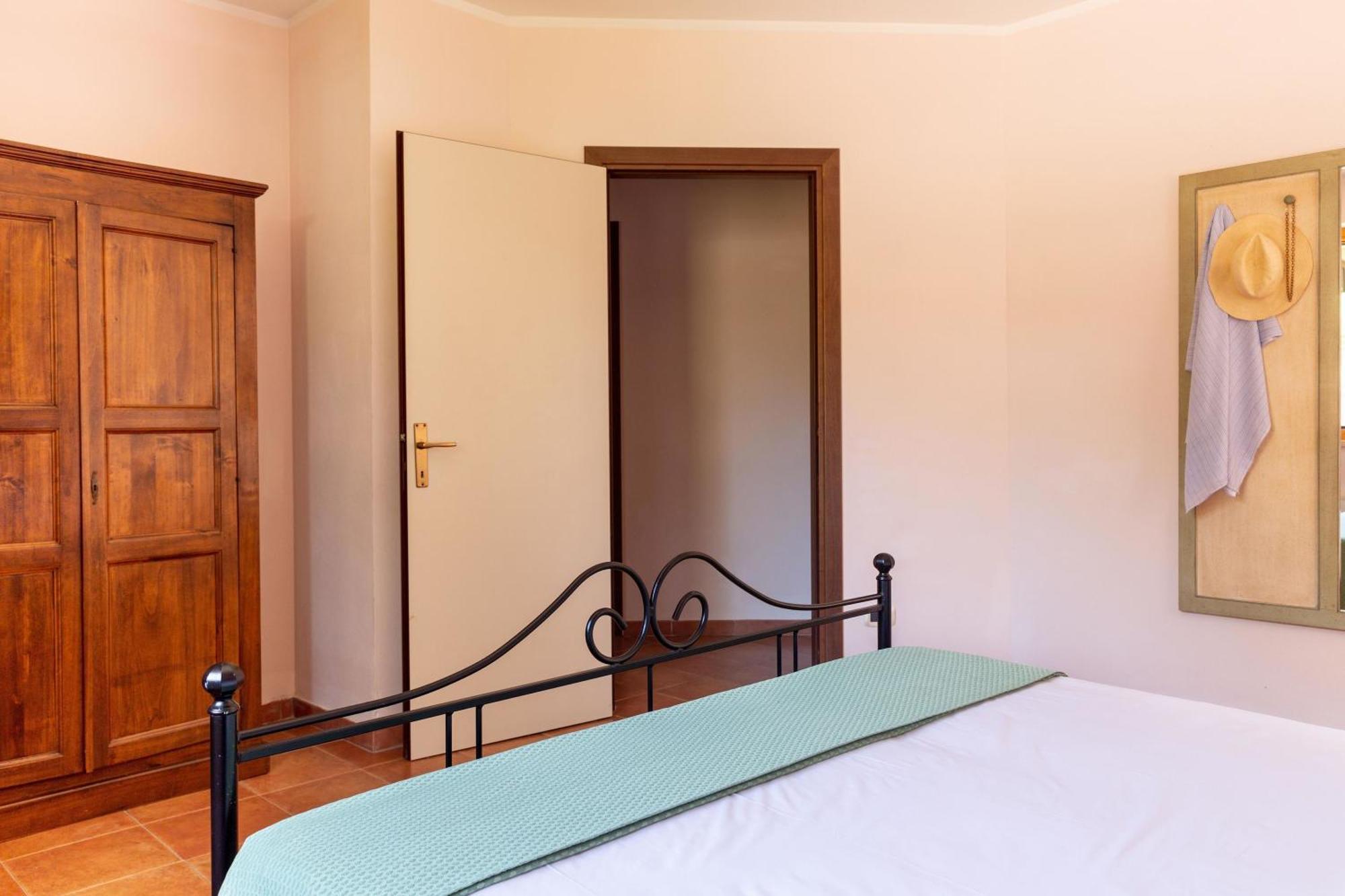 Residence With Swimming Pool Immersed In The Typical Tuscan Countryside Just 5 Minutes From Massa Marittima Podere Pian Mucini Bilik gambar